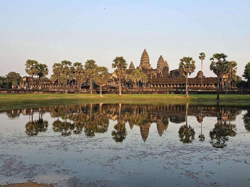 1-Day Angkor Wat Private Tour with Spanish Tour Guide. - 8:30 AM at Angkor Wat, the essential first stop