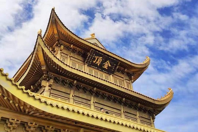 2-Day Private Tour of Leshan Grand Buddha and Emei Shan including Monastery Stay - Fuhu Temple and the lower slopes of Emei Shan