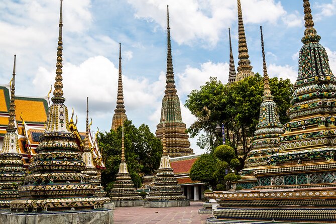 3-Hour Bangkok Walking Tour: Wat Pho and Wat Arun - What the $18 price really buys you