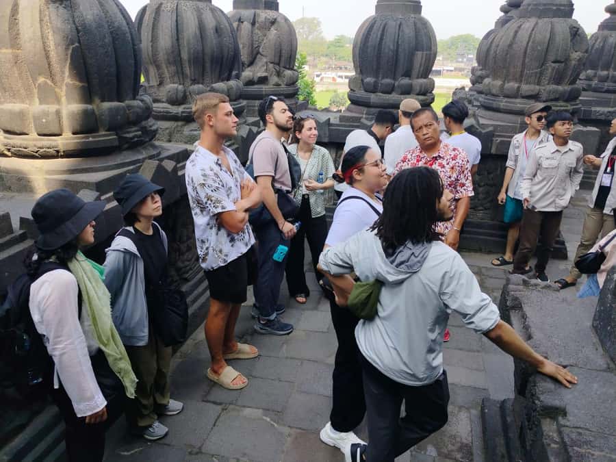 3days explore Yogyakarta Borobudur, Prambanan, Volcano, Etc. - Should you book this Yogyakarta day trip?
