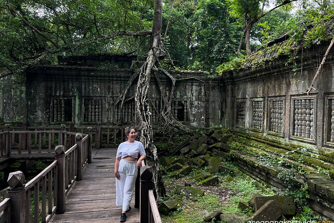 4-Day Excursion of Angkor, Koh Ker, Beng Mealea, Tonle Sap and Waterfalls - Day 3: Kulen Mountain, Banteay Srei, and Tonle Sap
