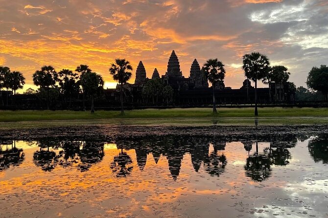 4-Day Excursion of Angkor, Koh Ker, Beng Mealea, Tonle Sap and Waterfalls - Day 4: Angkor Wat sunrise and the Grand Circuit