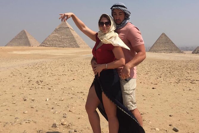 4 hour Private tour Giza pyramids ,sphinx and mummification temple tours - Seeing Khufu, Khafre, and Menkaure Together
