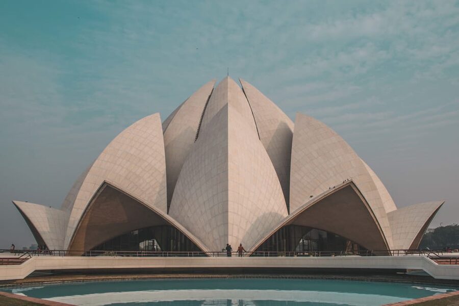 5-Hour Half-Day Delhi Temple Tour with Pick-Up & Drop-Off - Lotus Temple offers a change in form and mood