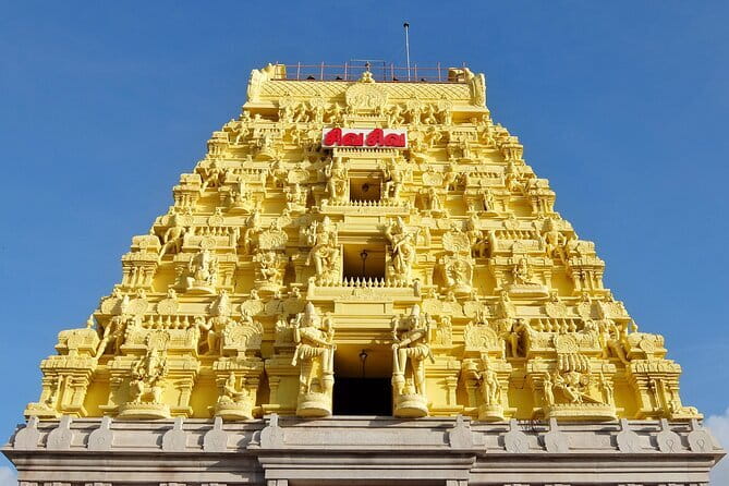 A Guided Cultural Immersion:Meenakshi Temple’s Night Ceremony - Understanding the Palliyarai Pooja