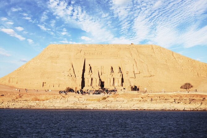 Abu Simbel Temple Group Tour -Comfortable, Hassle-Free&Best Value - Meeting at KFC Aswan and getting on the road