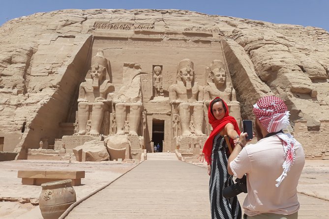 Abu Simbel Temples Private Day Tour by Luxury Car from Aswan - The private car makes the distance easier