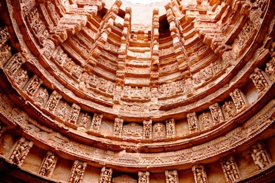 Ahmedabad: Sun Temple of Modhera & Queen's Stepwell Day Trip - Why this Gujarat day trip is worth your time