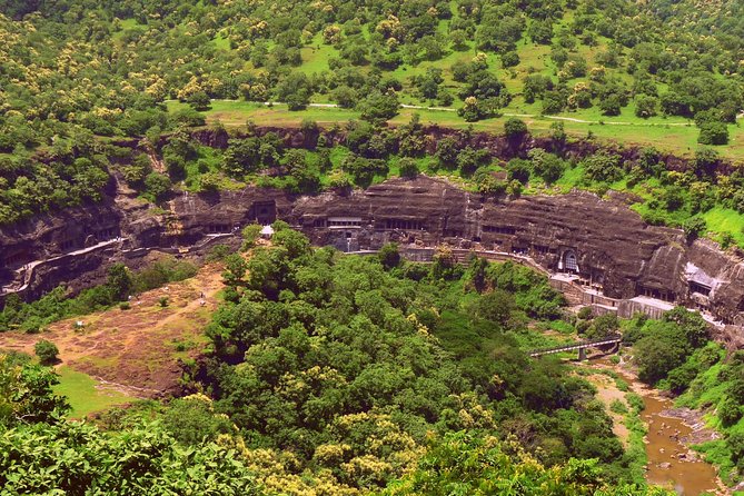 Ajanta Caves Independent Day Trip from Aurangabad City - Entering all 26 Ajanta Caves
