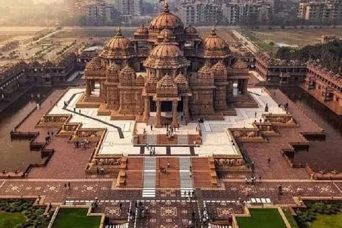 Akshardham Evening & Morning tour exhibition water fountain Show - How much value do you get for $4.88?