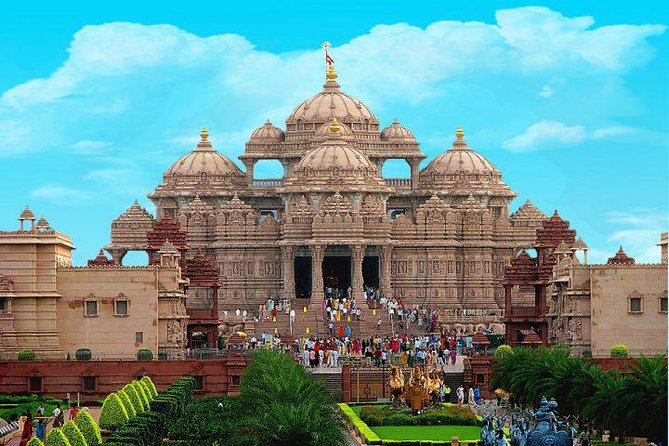 Akshardham Temple Tour Exhibition, Light & Water Show with Transfers - What You Get for $99