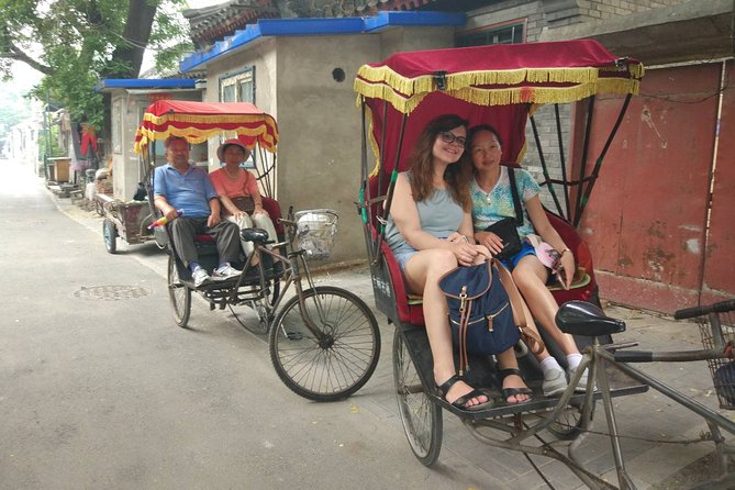 All-inclusive Private Day Trip: Hutongs, Lama Temple & Panda House with Lunch - What the private format changes