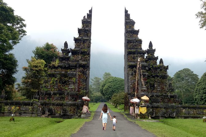 All Inclusive Sekumpul Waterfall Trekking , Handara Gate & Temple - The Sekumpul trek requires real effort
