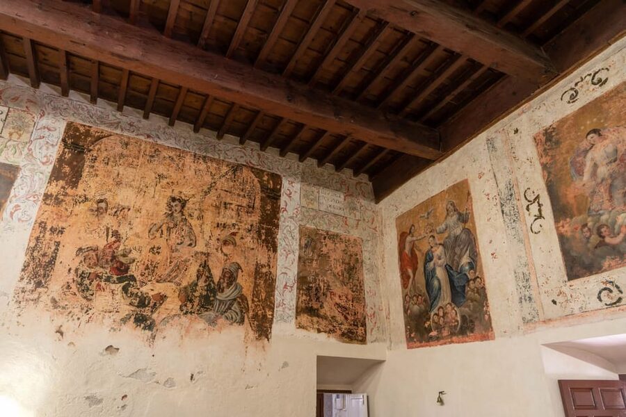 Almería: Cathedral and Monastery of Las Puras Guided Tour - The parade ground and fortress character