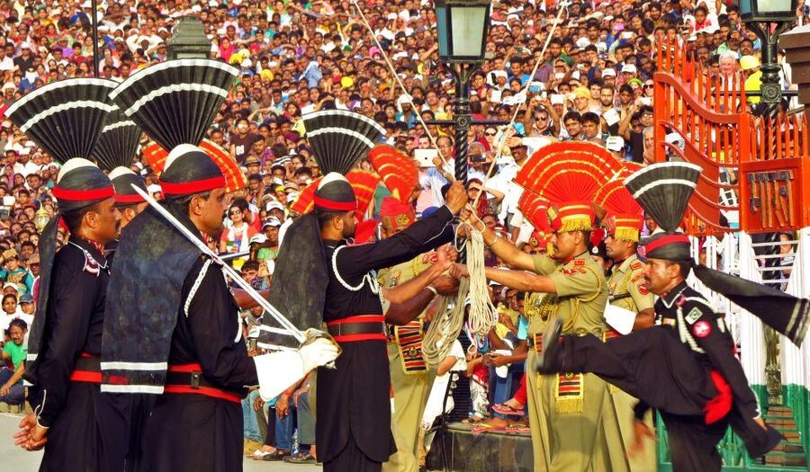 Amritsar : Golden Temple and Jallianwala Bagh Private Tour - Key points to know before booking