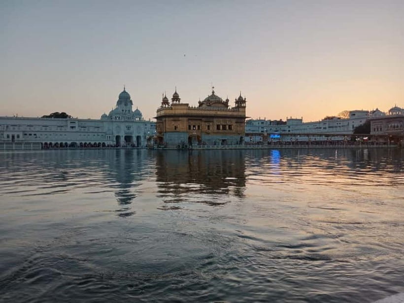 Amritsar: Golden Temple, Jallianwala Bagh, Wagah Border Tour - Why this Amritsar route works so well