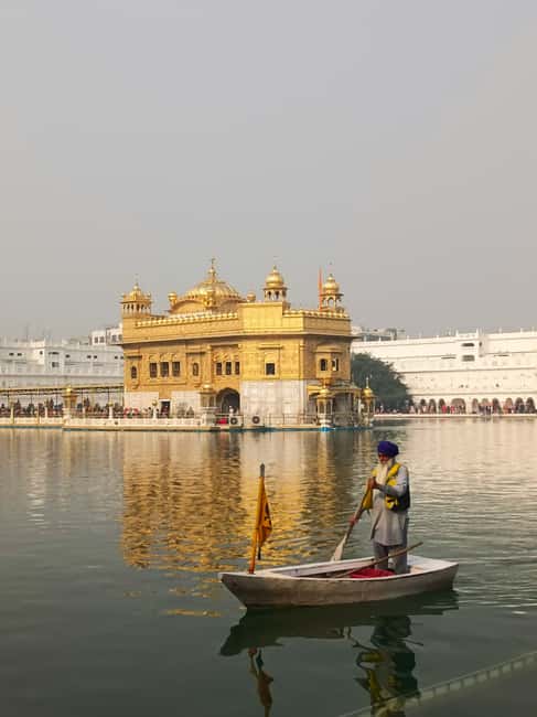 Amritsar Golden Temple- Night view walking tour - Why the Golden Temple at night is worth your time