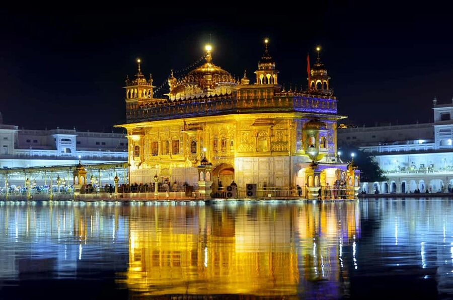 Amritsar Golden Temple- Night view walking tour - Meeting near Heritage Street