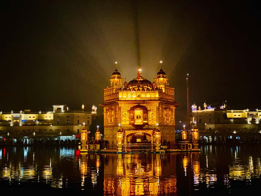 Amritsar Golden Temple- Night view walking tour - Entering the Golden Temple complex