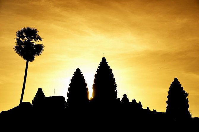Angkor 2-Day Sunset & Sunrise Small-Group Tour - The guide can make or break the temples