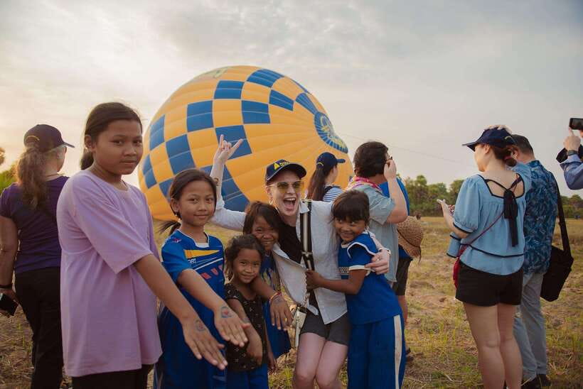 Angkor Stunning Hot Air Balloon - Safety, age limits, and passenger weights