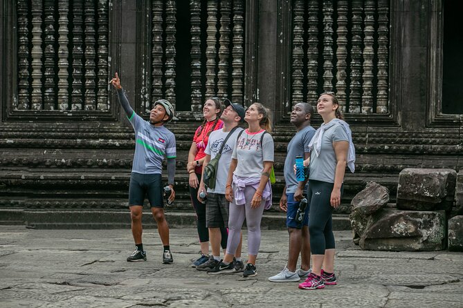 Angkor Sunrise Bike Tour / E-Bike or Tuk Tuk - The guides make a real difference