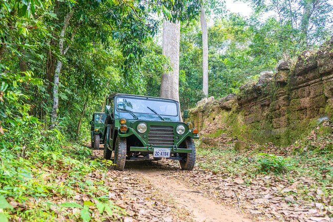 Angkor Sunrise Jeep Tour - Inclusive Breakfast & Lunch - What the $90 price really covers