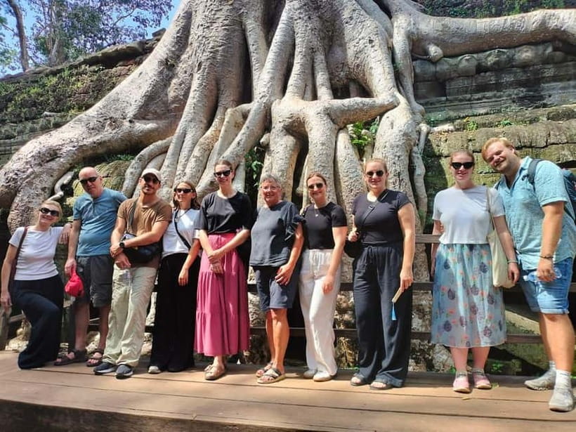 Angkor Sunrise or Sunset Tour (includes breakfast or lunch) - How the guides shape the morning