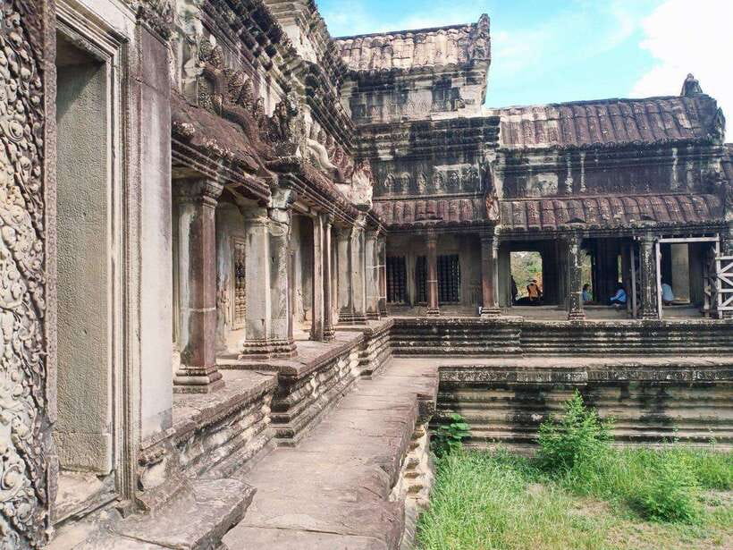 Angkor Wat, Angkor Thom, and Ta Prohm Day Trip with Sunset - Key things to know before you book