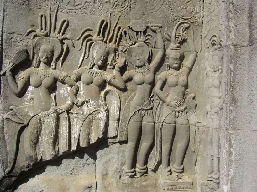 Angkor Wat Full-Day Private Tour with Sunrise - Key points to know before booking