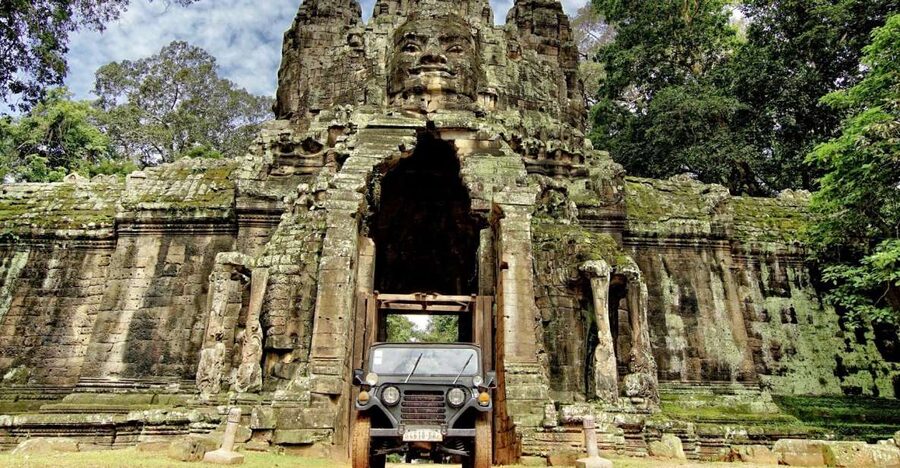 Angkor Wat in a vintage Jeep with driver - jeep rental - The real cost of a $100 private Jeep
