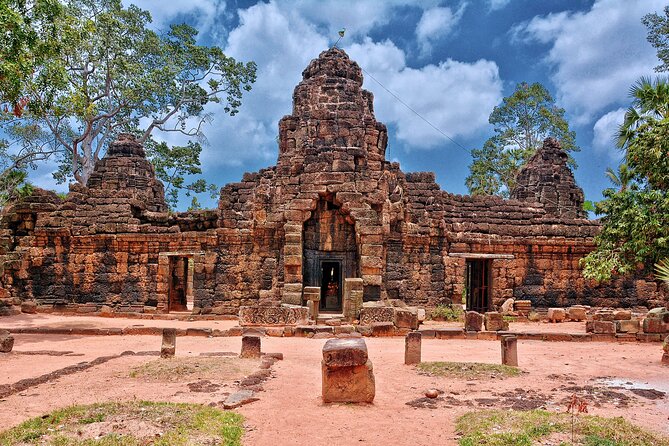 Angkor Wat Private Tuk-Tuk Tour (sunrise Option) & more - Bayon Temple and the faces of Angkor Thom