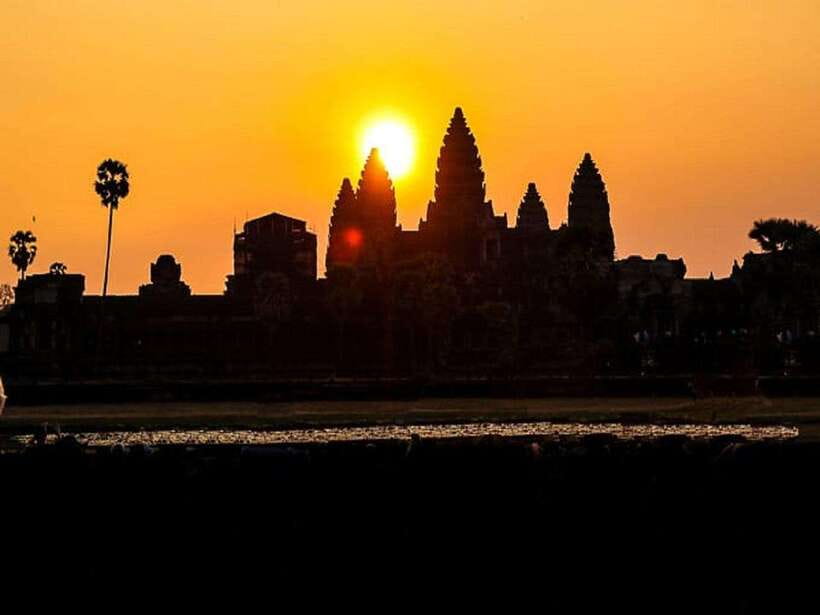 Angkor Wat Small Tour Sunrise With Private Tuk Tuk - Takeo offers a simpler, more bare-boned stop