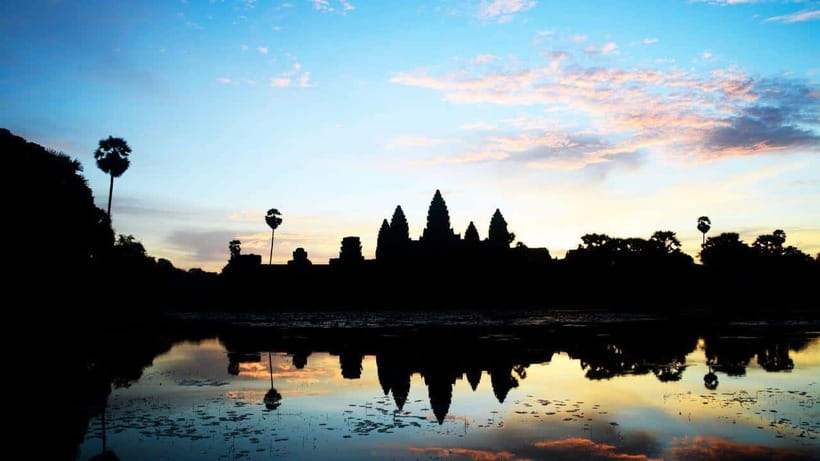 Angkor Wat: Sunrise 2.5 Days with Tonle Sap Lake Tour - Two temple days and one lake morning
