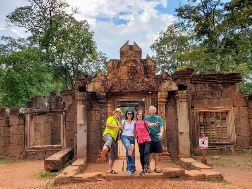 Angkor Wat Sunrise, Banteay Srei, Bayon & Ta Prohm Temple - Timing, food, and what to wear