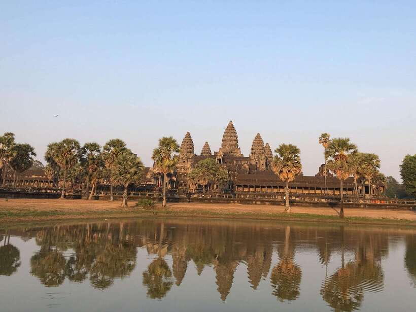 Angkor Wat Sunrise by Vintage Jeep – Private Tour - Bayon and the old royal city