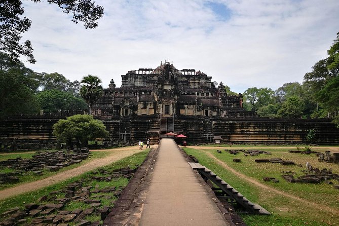Angkor Wat Sunset Tour - Ta Prohm and the power of the jungle ruins