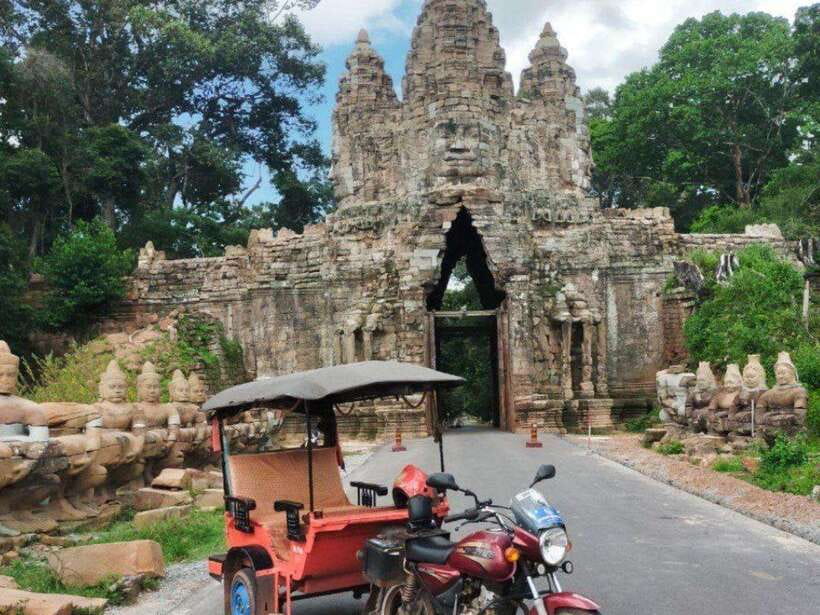 Angkor Wat Tour by Tuk-Tuk with English Speaking Driver - Ta Prohm and the power of the trees