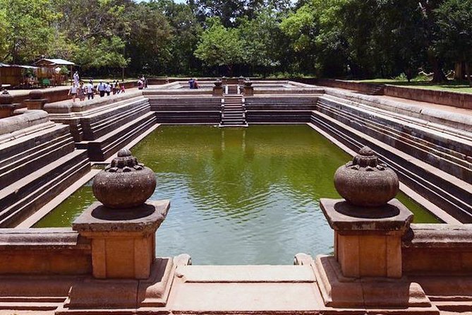 Anuradhapura: 14 Ancient City Sites Tuk Tuk Tour - Why a tuk-tuk is the right way to see Anuradhapura
