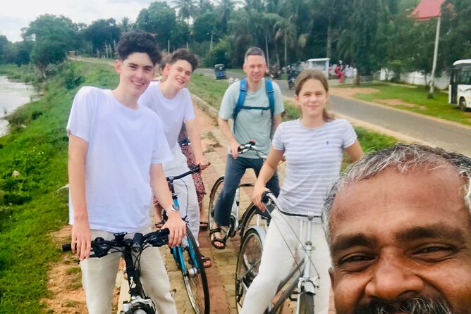 Anuradhapura Heritage Mountain bike / bicycle Tour - Jetavanaramaya, the first great landmark