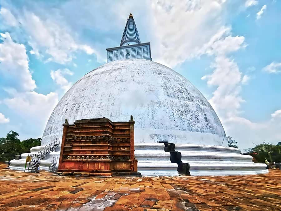 Anuradhapura: Tuk Tuk Tour - Ancient City with Audio Guide - Key points to know before booking