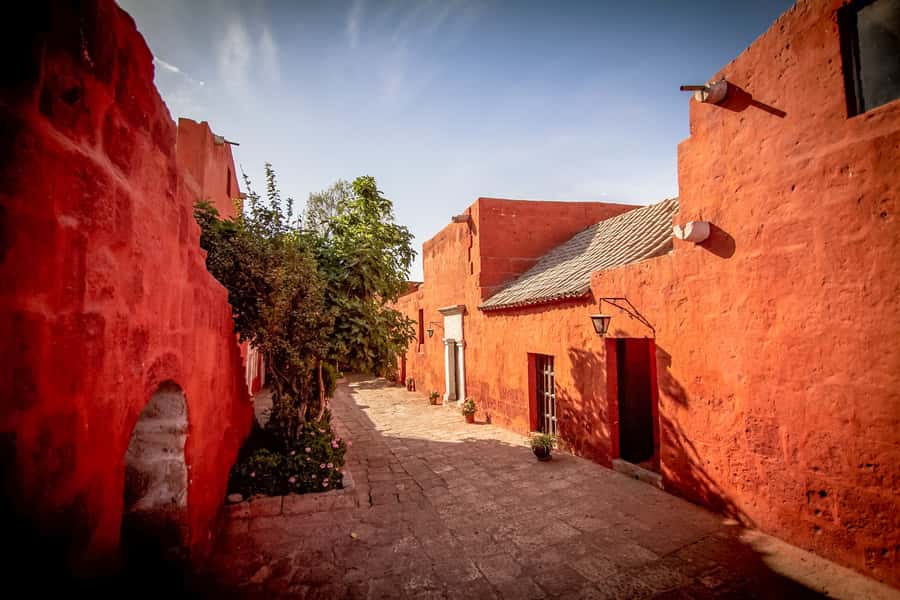 Arequipa: City Tour and Santa Catalina Monastery - Price, pickup, and practical limits