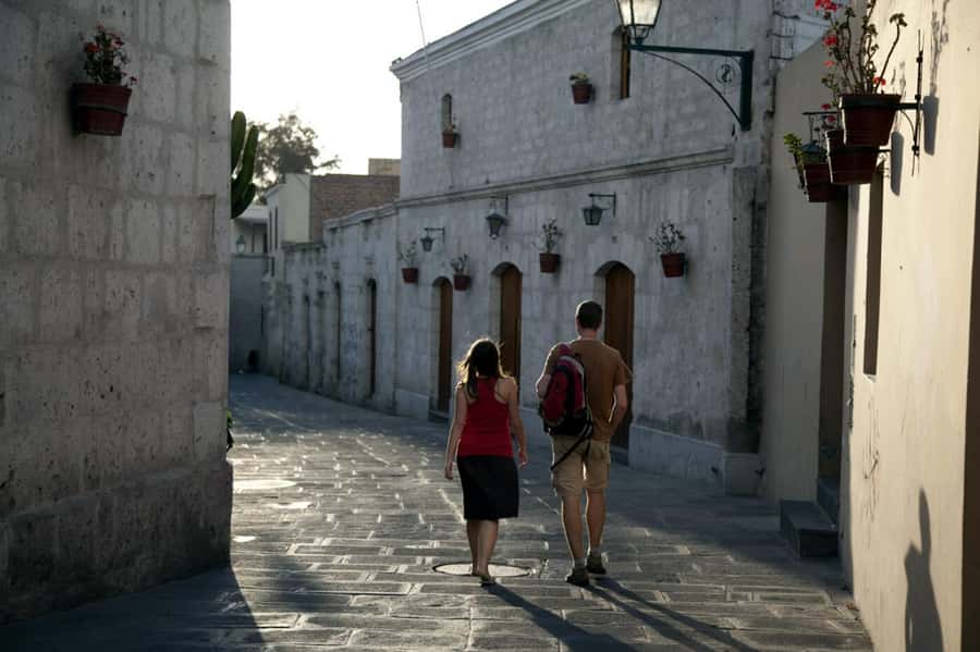 Arequipa: Walking Tour and Santa Catalina Monastery - Why this walk shows you more than the Plaza de Armas
