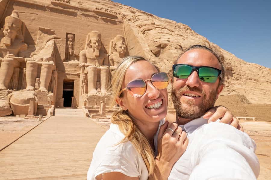 Aswan: Abu Simbel Temple & Nubian Village Private Day Tour - What the private car changes