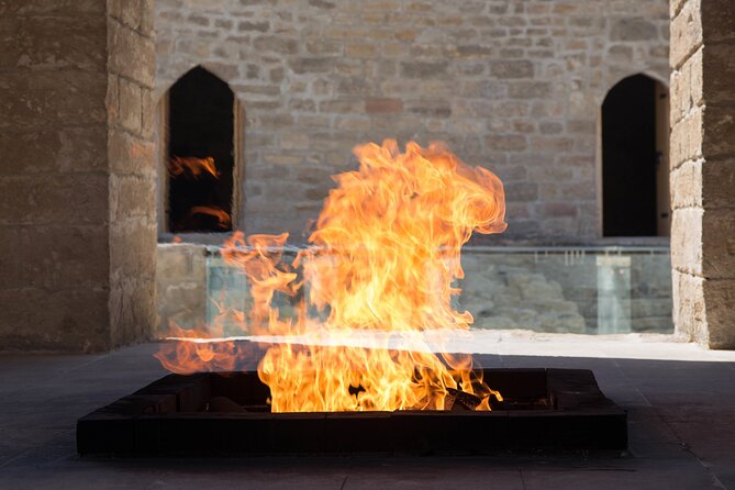 Ateshgah Fire Temple and Yanardag Fire Mountain Private Tour - Ateshgah Fire Temple: a compact pentagonal sanctuary