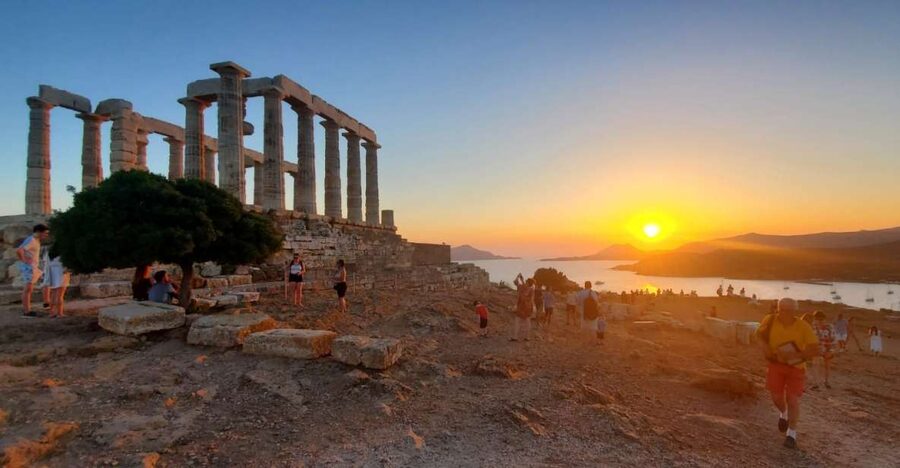 Athens: Cape Sounio & Poseidon Temple Trip with Audio Guide - Making the most of your 90 minutes