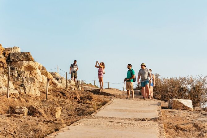 Athens: Cape Sounion and Poseidon Temple Sunset with Audio Guide - Guide quality and the audio app
