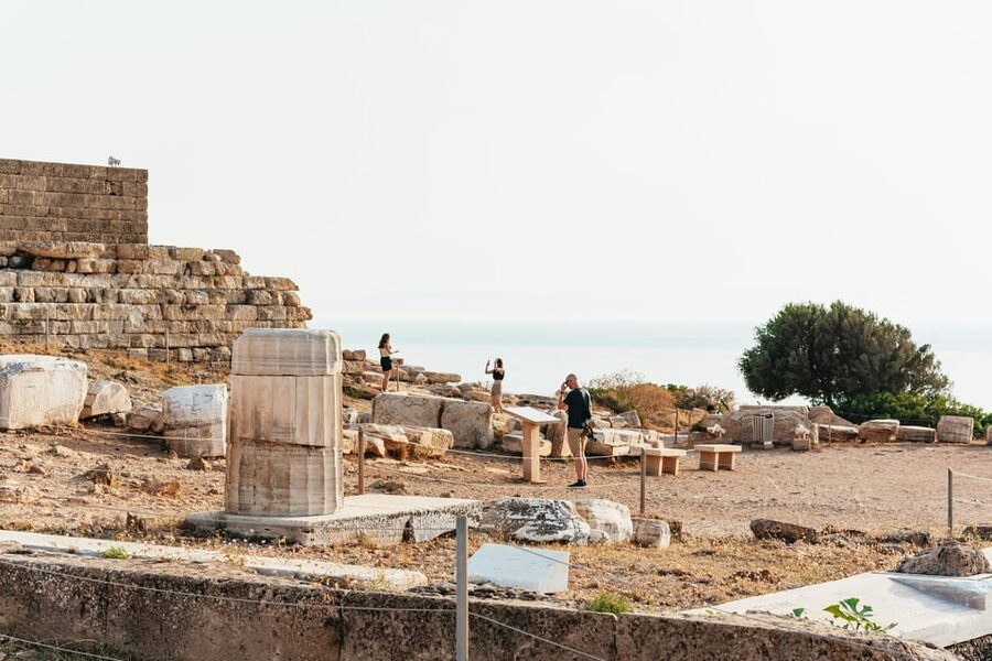 Athens: Cape Sounion & Poseidon Temple Sunset Half-Day Trip - Sunset, weather, and the best way to use your free time