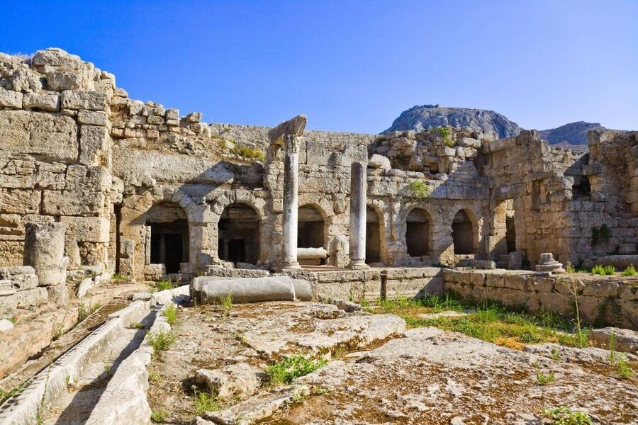 Athens: Day-Trip to Ancient Corinth, Hera Temple & Blue Lake - The Corinth Canal: 15 minutes with a big view