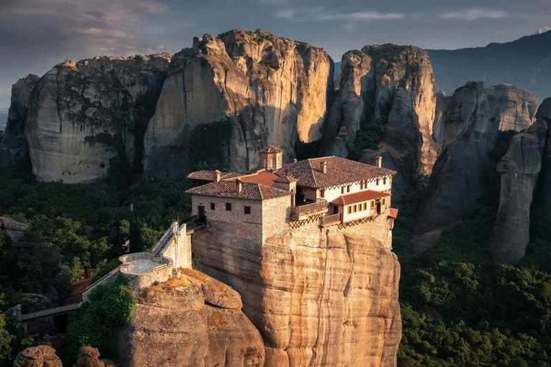Athens: Guided Tour to Meteora Monasteries & Hermit Caves - Key points to know before booking